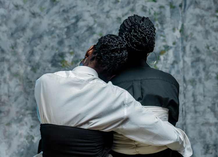 Como Artistas e Profissionais Criativos Podem Conseguir o Visto EB-1 com Advogado de Imigração em Miami